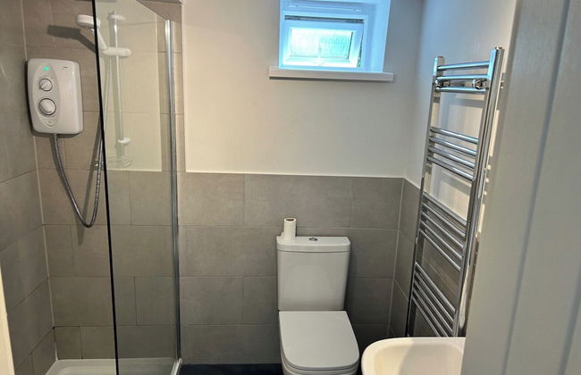 Sea View - 1min to Beach - Dog Friendly - 4 Guests - Foto 8