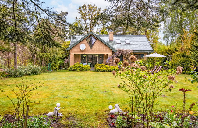 3 bedroom House in Ustka (Gmina) with garden and terrace - Photo 1