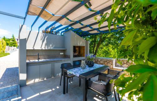 Luxury Jerini Barn - Photo 99