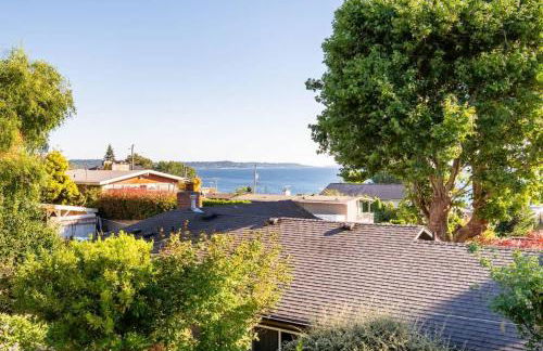 Orca Haven - 2BR with Scenic Views in Richmond Beach - Foto 4