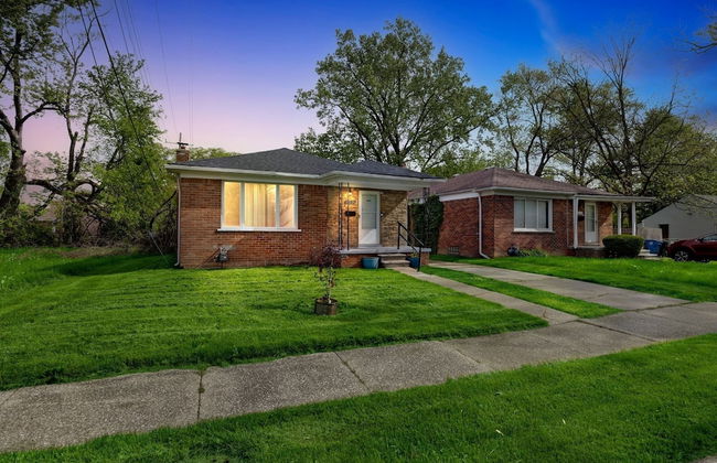 Queen G2 Mansion 3 Bedroom Home by RedAwning - Foto 27