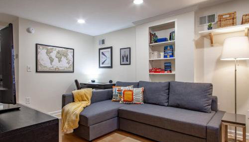 Gem off of 14th St NW Near U St & Logan Circle - Foto 4