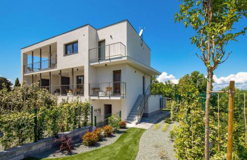 Apartmani Vila Mara M 2 i M 3 heated pool - Foto 16