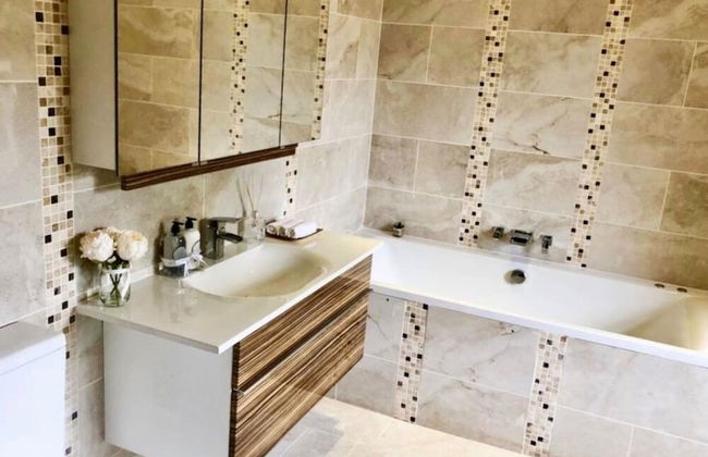 Beautiful 4-bed Villa in Glasgow - Foto 20