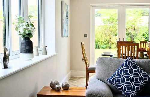 NEW! Stunning & Huge 5BR with Parking & Garden - Perfect for Families & Groups! Excellent Location - Foto 39