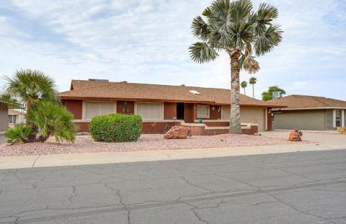 Close to Golf Sun City Escape with Furnished Porch! - Foto 24