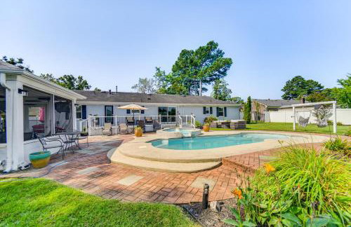 Luxe Lakefront Portsmouth Home: Fish, Swim & Play! - Foto 22