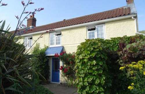 Clipper Cottage - 1874 Wrecker's home - Photo 25