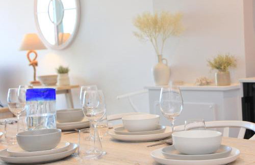 Coastal apartment sea views - Foto 15