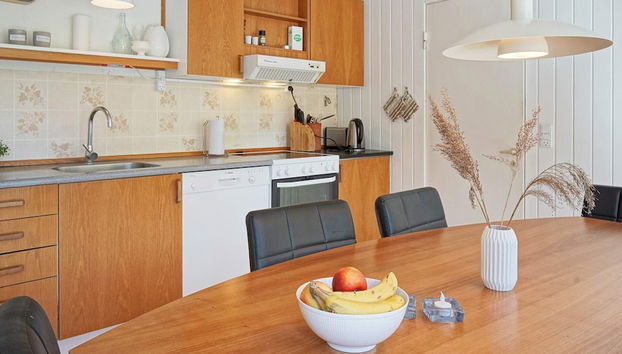 6 Person Holiday Home in Aakirkeby - Foto 5, Cocina privada
