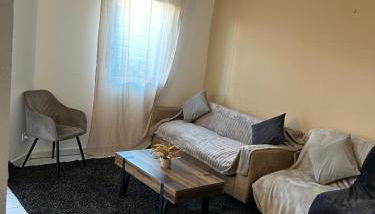 Appartement deux chambres jardin parking - Photo 3