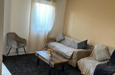 Appartement deux chambres jardin parking - Photo 3