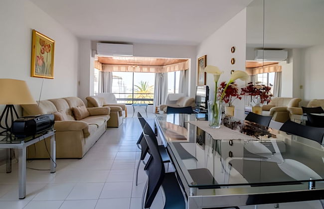 Oceana Suites Palm Beach - Photo 24