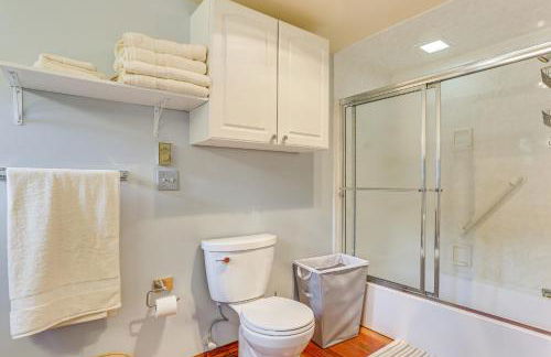 13 Mi to Ski Big Bear Updated Getaway with Deck - Foto 17