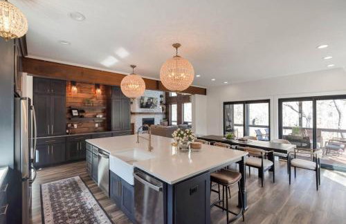 Lux Riverfront Retreat- Hot Tub, Game Room, Views! - Photo 15