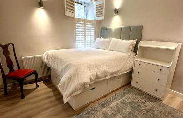Stylish 2BR Central Edinburgh - Walk to Attraction - Foto 7
