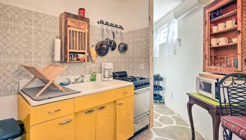 Quirky Santa Cruz Studio with Shared Courtyard! - Foto 2