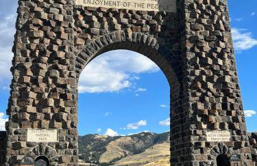 Mammoth Overlook Of Yellowstone - Foto 36