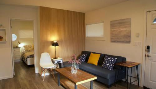 Cozy Home Conveniently Located with King Bed - Foto 4