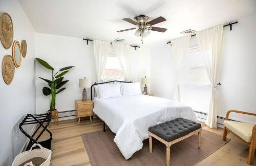 Cozy getaway - 5 min drive to beach - Foto 22