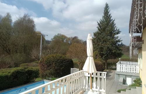 Idyllischer Ferienbungalow in ruhiger Lage mit Pool und großen Garten - Foto 29