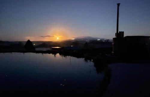 Cosy Hut Immersed in Nature with Private Hot Tub - Foto 33