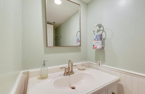 half Mi to Jupiter Beach Penthouse Condo with Views - Photo 13