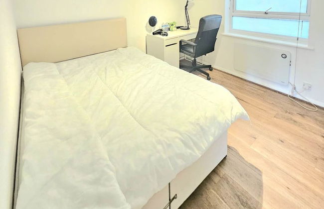 Uxbridge Cozy little home near Brunel - Foto 3