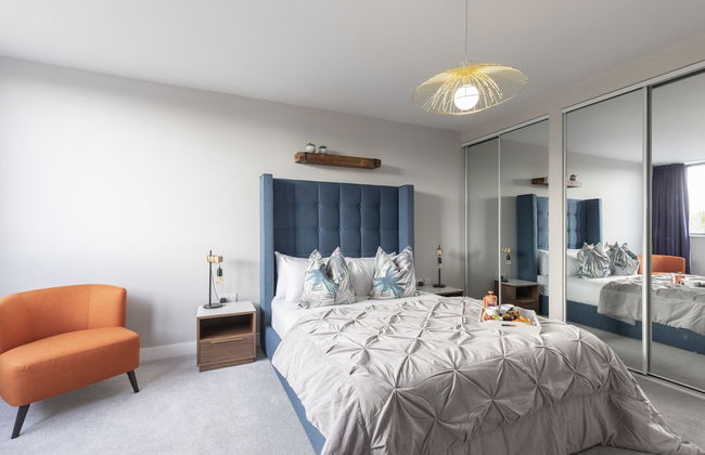 Elliot Oliver - Stunning 3 Bedroom Penthouse With Large Terrace And Parking - Photo 4