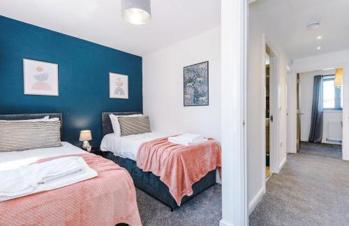 Rest&Recharge at Waterway House (4 Bedrooms, 7 Beds, 2 Bathrooms, Free parking) - Foto 50