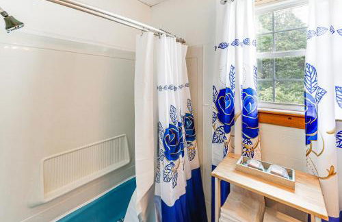 Family-Friendly Home with Furnish Patio in Crystal! - Foto 16