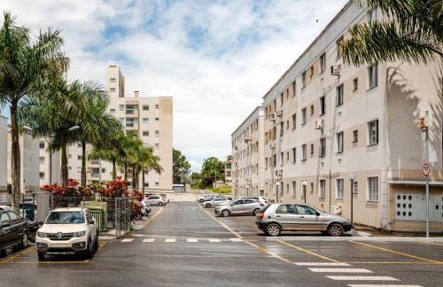 Apto Térreo Completo com Ar Cond para 5 Hóspedes Próximo a Florianópolis - Foto 17