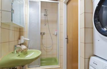 Marx - City Apartment in zentraler Lage - Ideal für 2 Personen mit Waschmaschine und gratis WLAN - Foto 5