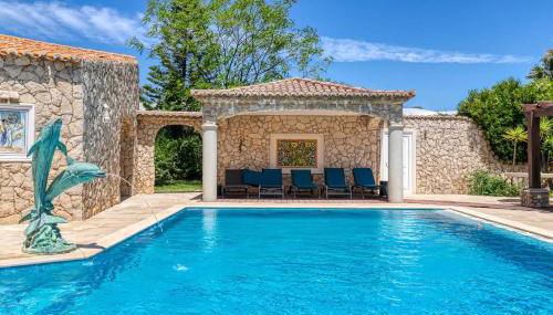 Golfinhos - MAGNIFICENT & SPACIOUS 5 BEDROOM VILLA - Foto 2