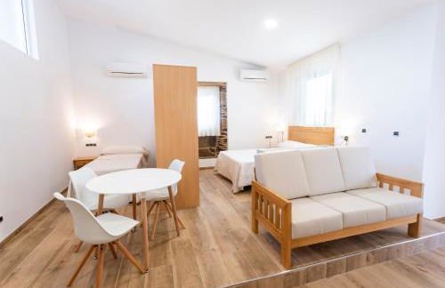 Hotel Donas e Cabaleiros - Photo 18