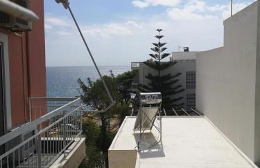 Karystos central apartment, near the beach - Foto 1