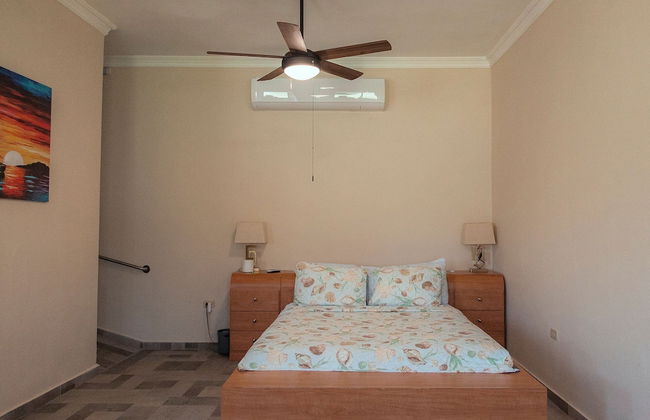 Beachfront Studios - Photo 1