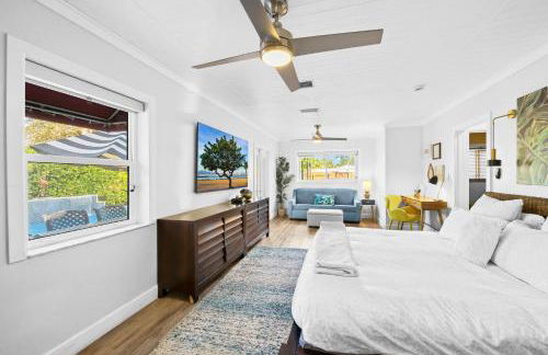 Palms Retreat! Giant Heated Pool-HotTub-FirePit-5Min2Beach-Pets-EV Chgr - Foto 7