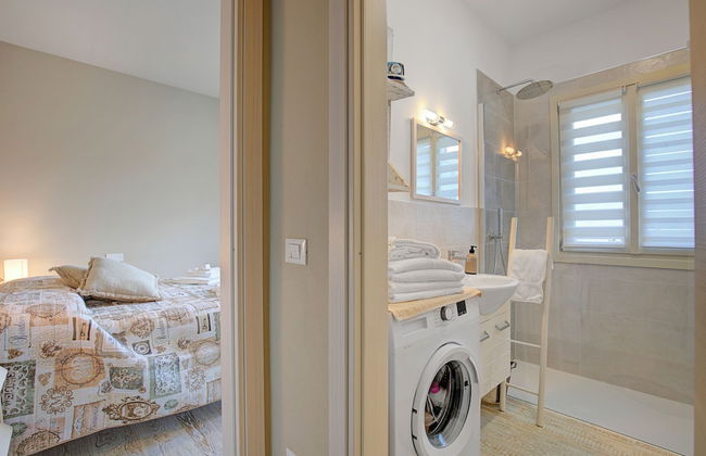 Caffe Priscilla House Parking & Lakeview - Foto 2