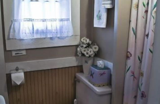 #3 - Chantilly 2 Bedroom Cabin by RedAwning - Foto 6