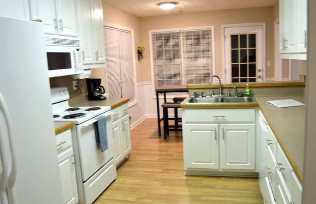 Opis Realty-Spacious Metro Atlanta Home - Foto 16