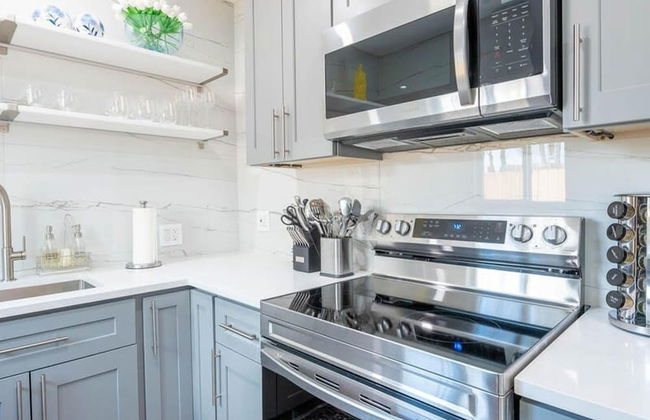 Uhost AI 1B Retreat Fully Equipped w Patio - Foto 9