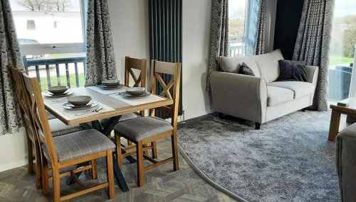 Holiday Home with a Hot tub - Foto 3