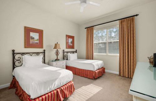 5BR home w private heated pool - Foto 40