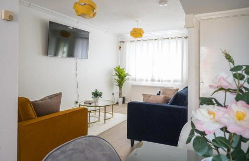 Mallard house - Photo 1