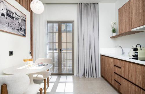 Volaka Luxury Suites - Photo 10
