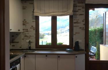 PRECIOSO CHALET JUNTO A POTES CON PISCINA-4 Hab,3 Baños - Photo 22