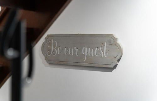 Cozy 2BR Getaway - Private Hot Tub & Bath Retreat - Foto 20