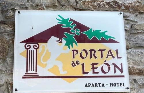 Apartahotel portal de leon - Photo 48