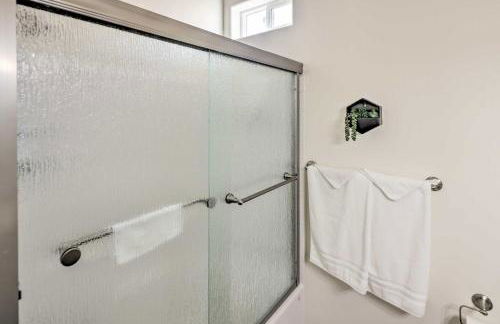 Bright Home with Yard, 4 Mi to Colorado River! - Foto 20